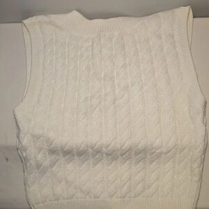 Abercrombie & Fitch White Cable Knit Sweater